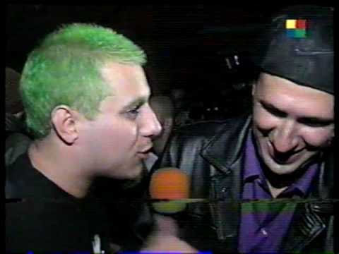 Con Los Autenticos Decadentes presentación de Cualquiera Puede Cantar - Atorrantes 1997