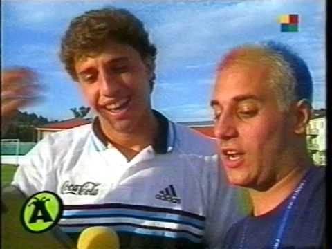Selección Argentina antes del partido de Japon - Francia 98