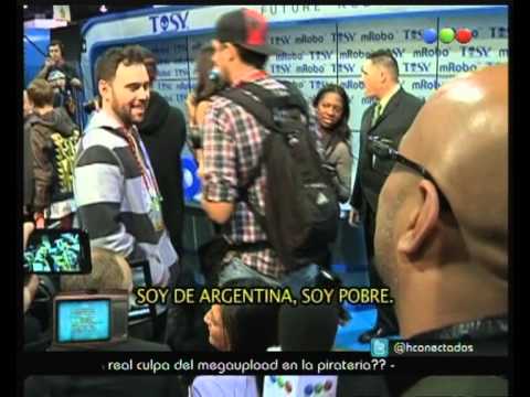 Entrevista a @justinbieber en CES (Hiperconectados 2012)